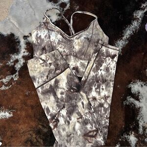 Stylish Women's Tie-Dye Set